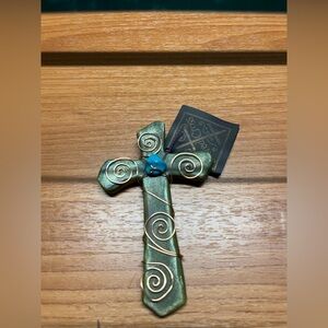 Raku pottery art J Diller:  cross